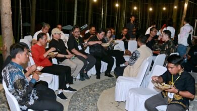 Momen Akrab Presiden, Para Penggiat Seni, dan Menteri Makan Malam di IKN