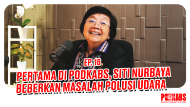 Bincang Santai di Podkabs, Siti Nurbaya Ungkap Rahasia Di Balik Busana Nyentriknya