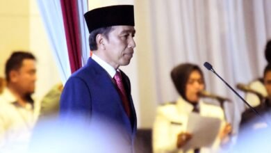 Presiden Jokowi Pimpin Upacara Parade Senja di Kementerian Pertahanan