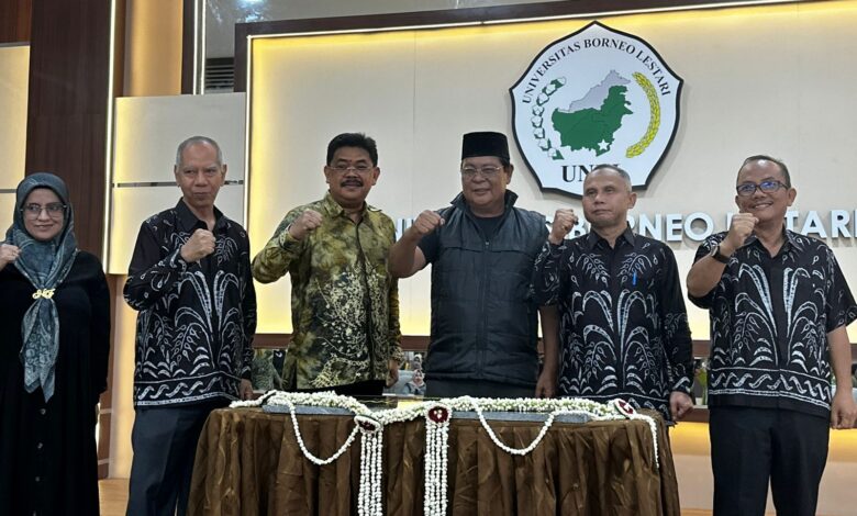 Gubernur Kalsel Resmikan Auditorium Universitas Borneo Lestari