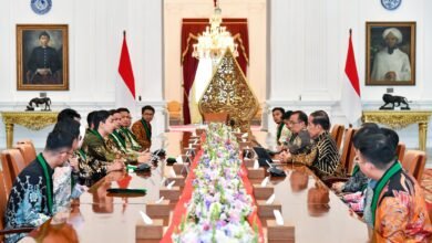 Presiden Jokowi Terima Kunjungan PB HMI di Istana Merdeka