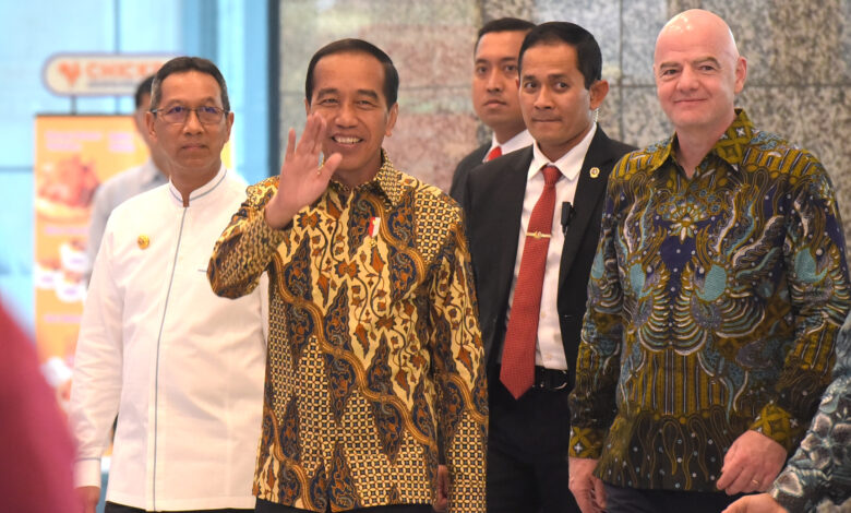 Presiden Jokowi Resmikan Kantor FIFA di Jakarta