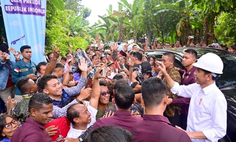 Rasa Senang Warga Atas Kehadiran BTS 4G dan Akses Internet di Daerah 3T