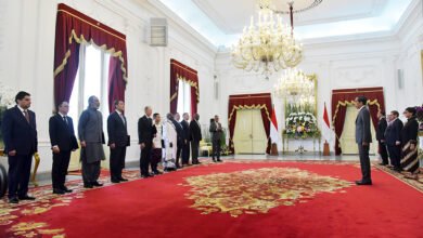 Presiden Jokowi Terima Surat Kepercayaan 10 Dubes Negara Sahabat di Istana Merdeka