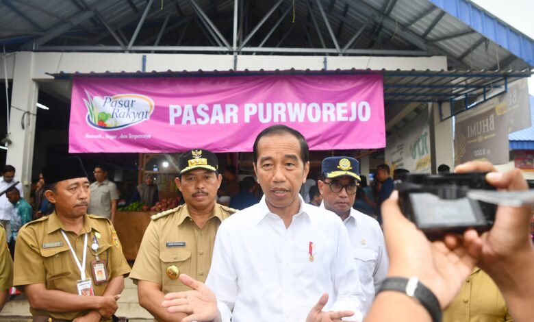 Presiden Jokowi Pastikan Cadangan Beras Terkendali untuk Stabilkan Harga