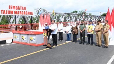 Resmikan Tiga Jembatan di Jawa Tengah, Presiden: Mobilitas Makin Aman dan Cepat
