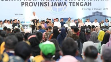 Serahkan 2.000 Sertifikat Tanah, Presiden Jokowi: Bukti Hak Hukum atas Tanah