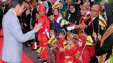 Dari Hanoi, Presiden Jokowi Tiba di Bandar Seri Begawan