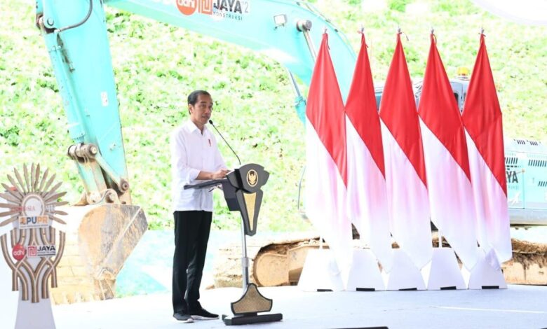 Presiden Jokowi Lakukan Peletakan Batu Pertama Kawasan Kantor OIKN