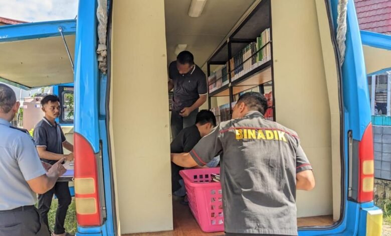 Dispersip Kalsel Pinjamkan Ratusan Buku ke Lapas Kelas II Banjarmasin