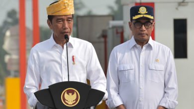 Presiden Jokowi Resmikan Jalan Tol Seksi Indrapura-Limapuluh  dan Tebing Tinggi-Indrapura