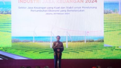 Presiden Ajak Industri Jasa Keuangan Dukung Pertumbuhan Ekonomi Berkelanjutan