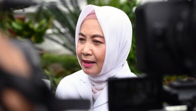 Kepala BMKG Dwikorita Karnawati memberikan keterangan pers usai menghadiri rapat di Kompleks Istana Kepresidenan Jakarta, Selasa (27/02/2024). (Foto: Humas Setkab/Agung)