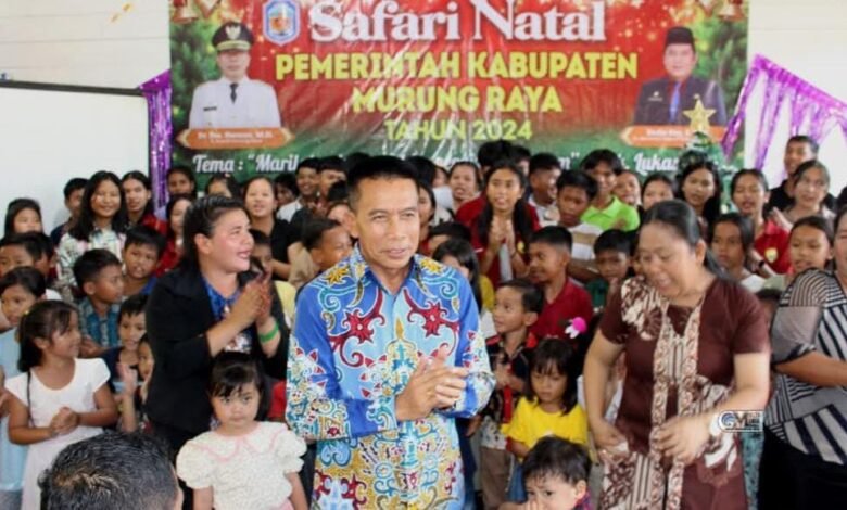 Pj Bupati Mura Laksanakan Safari Natal di Desa Pelaci