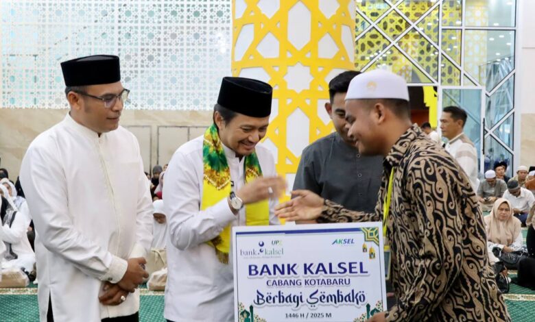 [Foto] Wagub Kalsel Serahkan Bantuan Sembako