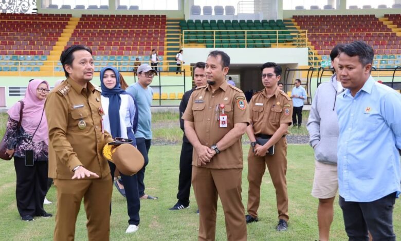 Wagub Kalsel Tinjau Stadion 17 Mei, Dorong Percepatan Renovasi dan Pemanfaatan Lapangan Untuk Masyarakat