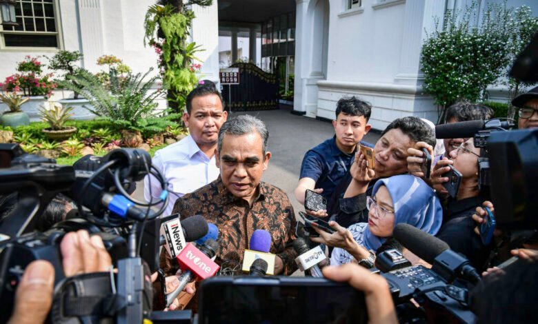 Presiden Prabowo Bahas Evaluasi Direksi BUMN dan Isu Kemanusiaan Palestina di Istana Merdeka
