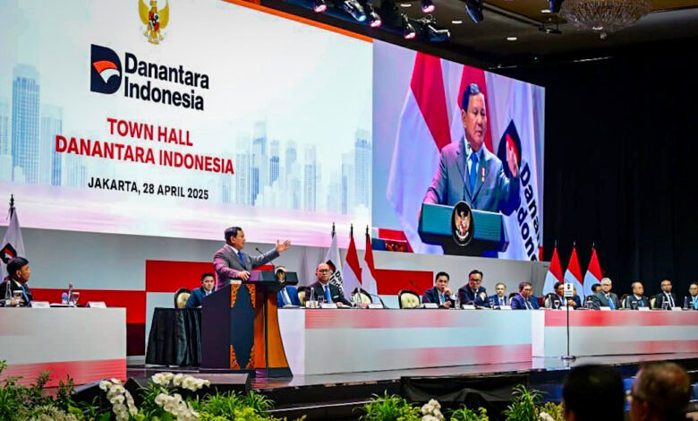 Presiden Prabowo Berikan Arahan kepada 1.500 Pimpinan BUMN dalam Acara Town Hall Danantara Indonesia
