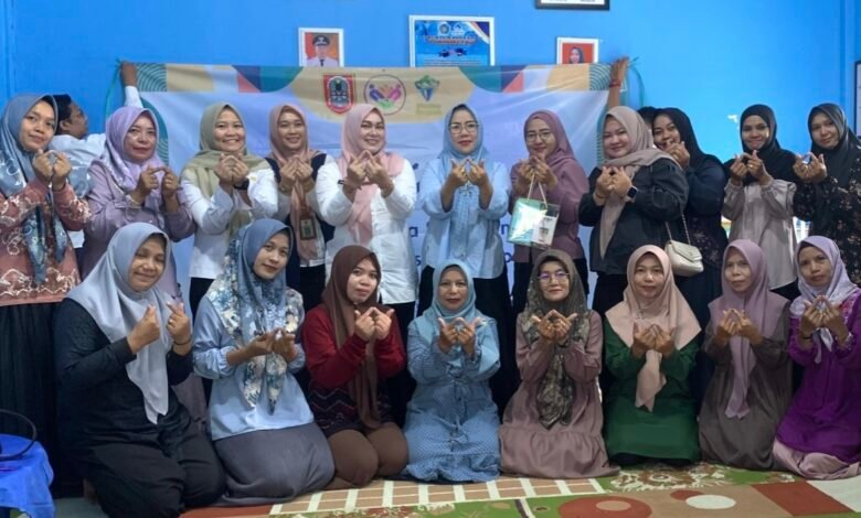 Diskominfo Berikan Pelatihan Pengelolaan Media Sosial bagi Kader Posyandu di Kabupaten Tapin dan HSS