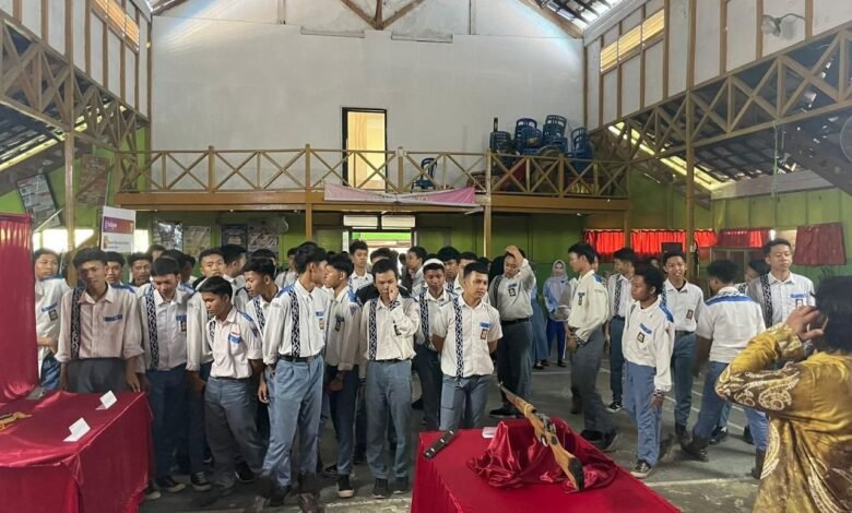 ‎Gaet Generasi Muda Kenali Warisan Sejarah, Pemprov Kalsel Laksanakan Museum Masuk Sekolah