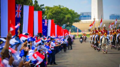 Sorak Sorai dari Monas, Sambutan Hangat Anak Sekolah untuk PM Albanese