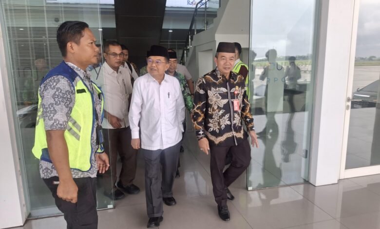 Pemprov Kalsel Sambut Kedatangan Ketua Umum DMI Jusuf Kalla Untuk Hadiri Pelantikan Pengurus Wilayah DMI