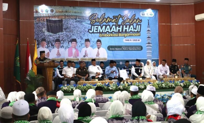 Gubernur Kalsel Lepas Jamaah Haji 2025, Ingatkan Pentingnya Persiapan Fisik dan Mental