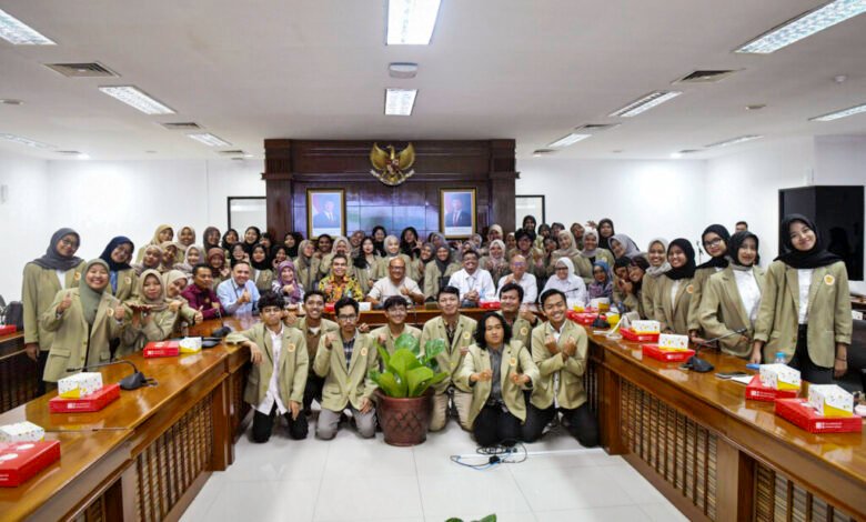 Kementerian Sekretariat Negara Terima Kunjungan Mahasiswa Program Studi Sarjana Terapan Pengelolaan Arsip dan Rekaman Informasi UGM