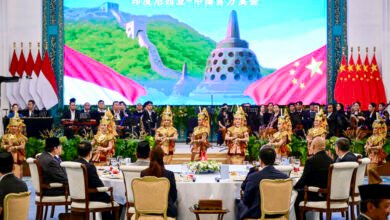 Presiden Prabowo Jamu Premier Li Qiang dalam Santap Resmi Penuh Kehangatan dan Seni Budaya di Istana Negara