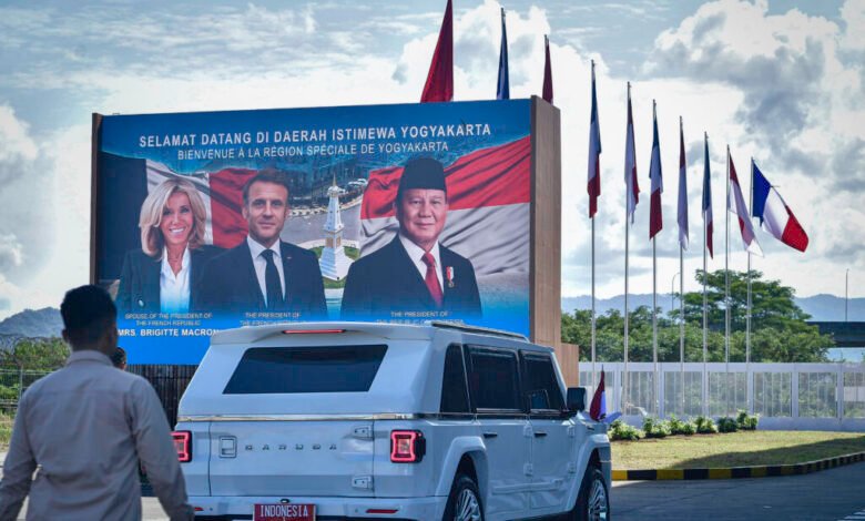 Presiden Prabowo Tiba di Yogyakarta, Sambut Langsung Presiden Macron untuk Tinjau Akmil Magelang