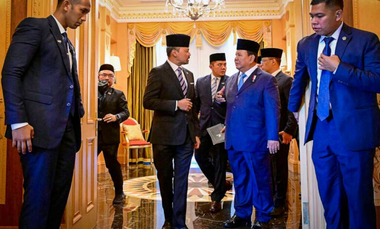 Putra Mahkota Brunei Jemput Langsung Presiden Prabowo Menuju Istana Nurul Iman