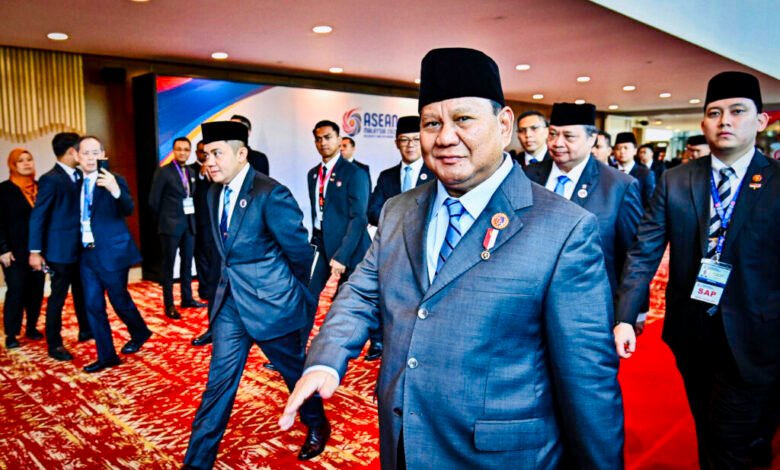 Seskab Teddy: Presiden Prabowo Saat Pleno Usulkan dan Dukung PNG Jadi Anggota ASEAN