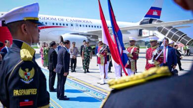 Tiba di Indonesia, Presiden Senat Hun Sen Lakukan Kunjungan Resmi