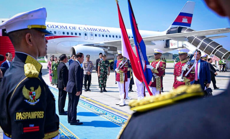 Tiba di Indonesia, Presiden Senat Hun Sen Lakukan Kunjungan Resmi
