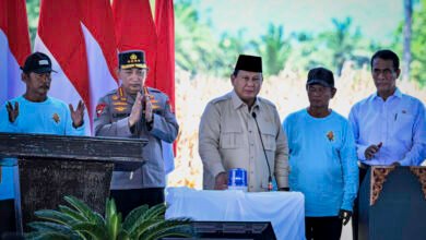 Presiden Prabowo Resmikan Groundbreaking 18 Gudang Polri dan Gudang Dryer Jagung