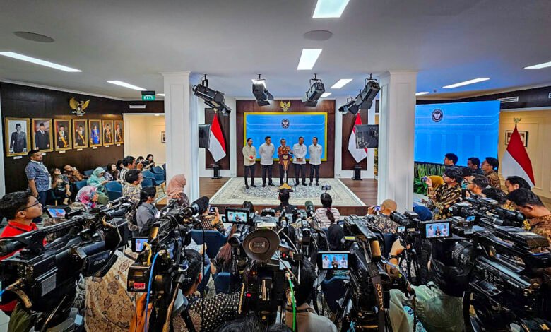 Empat Izin Tambang Dicabut, Pemerintah Tegaskan Komitmen Jaga Kawasan Konservasi Raja Ampat