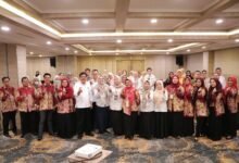 UPTD Instalasi Farmasi Dinkes Kalsel Evaluasi Penggunaan Aplikasi SMILE