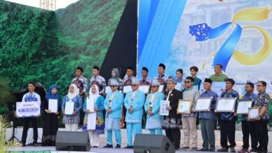 Pertanian Kuat Rakyat Sejahtera, Gubernur Kalsel Berikan Penghargaan untuk Petani Berprestasi