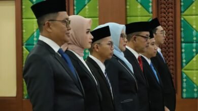 Gubernur Kalsel Melantik Tujuh Komisioner KPID Kalsel Periode 2025-2028