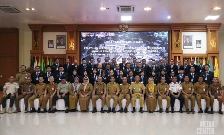 Pemprov Kalsel Buka Pelatihan Kepemimpinan Administrator Angkatan III