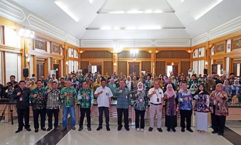 Pemprov Kalsel Gelar Monitoring dan Evaluasi Pembangunan SPPG