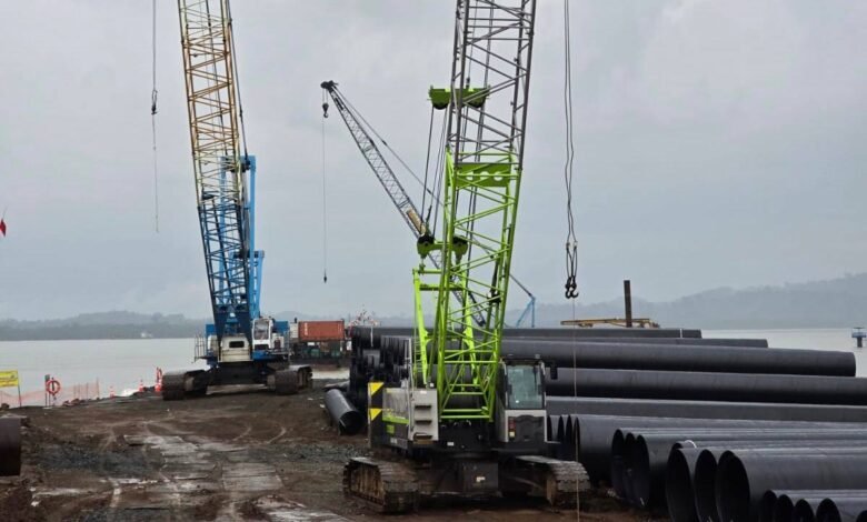 Pemprov Kalsel Tinjau Proyek Jembatan Pulau Laut, Dorong Percepatan Infrastruktur Strategis