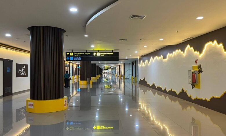 Dukung Status Internasional Bandara Syamsudin Noor, Dinas PUPR Kalsel Percantik Terminal dengan Sentuhan Geopark Meratus