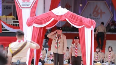 Kolaborasi untuk Membangun Ketahanan Bangsa, Ketua Mabida Pramuka Kalsel H. Muhidin Pimpin Apel Besar Hari Pramuka ke-64 di Tabalong