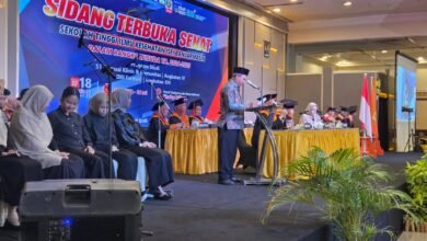 Gubernur Kalsel Hadiri Wisuda STIKES ISFI Banjarmasin