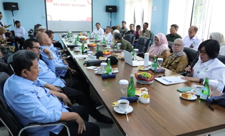 Sturman Panjaitan: Perhutanan Sosial Harus Mensejahterakan Masyarakat Kalsel