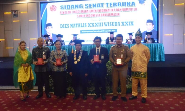Pemprov Kalsel Apresiasi Dies Natalis ke-33 Sekaligus Wisuda ke-29 STIMIK Indonesia