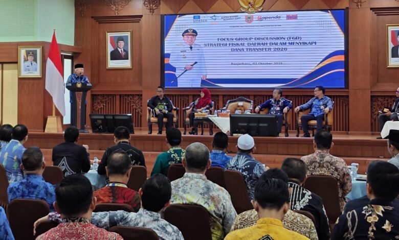Penyusunan Strategi dan Kebijakan Fiskal Daerah, Gubernur Kalsel : Atur Kembali Prioritas Anggaran
