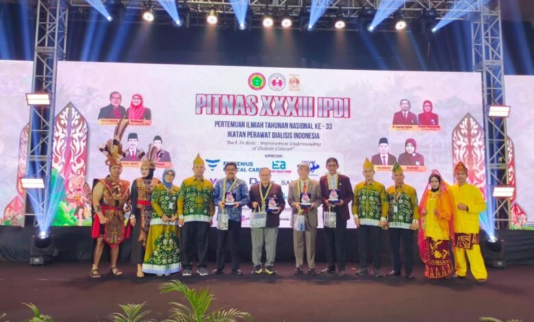 Gubernur Kalsel Buka Pertemuan Ilmiah Nasional Ke-33 Ikatan Perawat Dialisis Indonesia