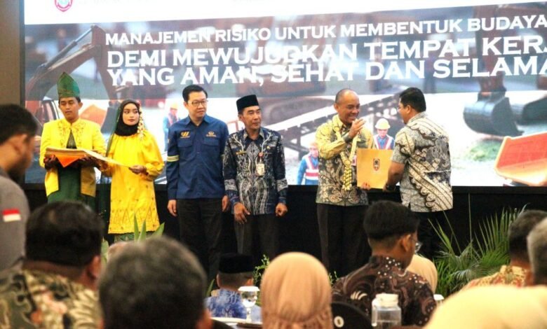 Dorong Keselamatan Kerja Jadi Budaya di Lingkungan Kerja, Disnakertrans Kalsel Gelar Seminar K3